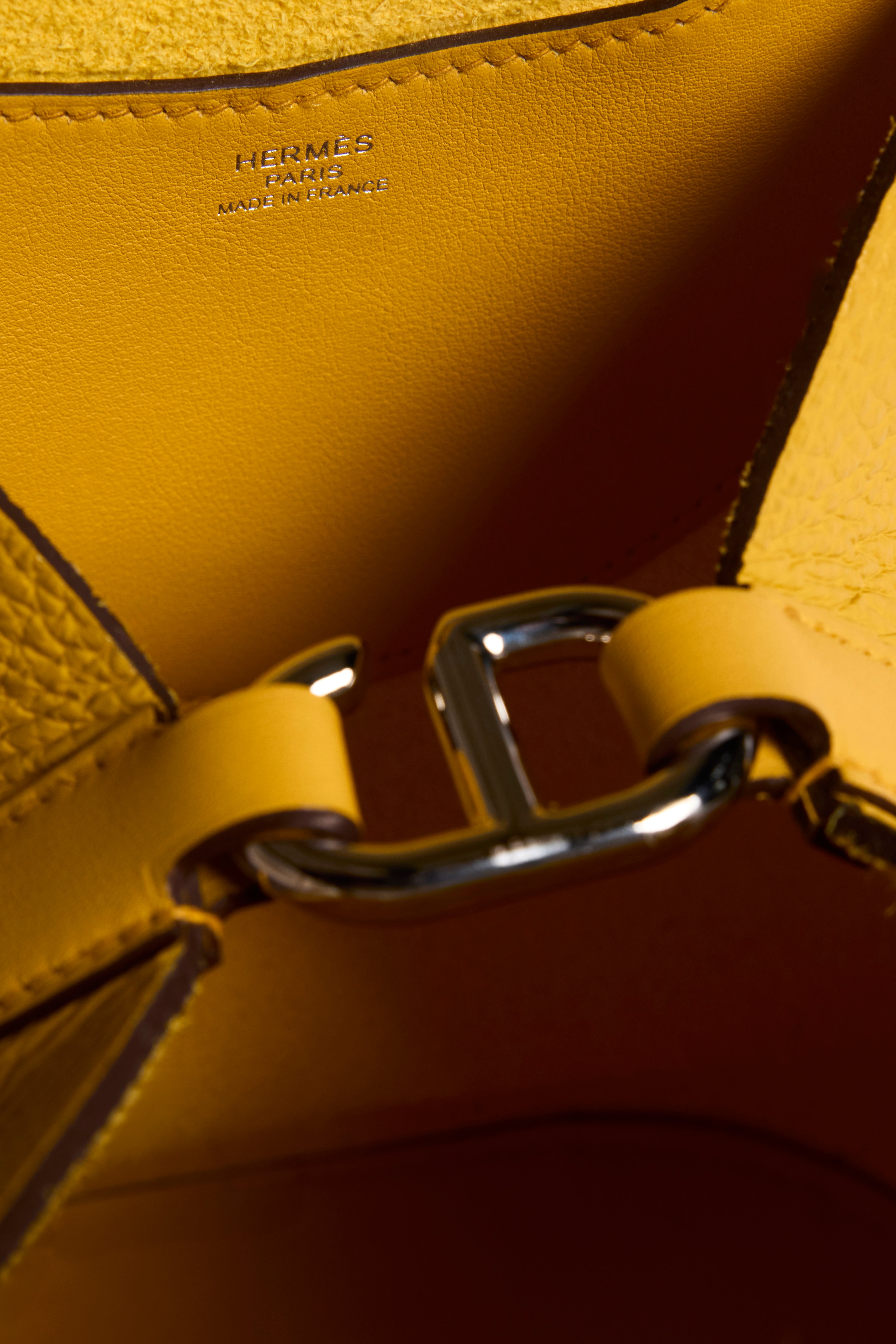 In The Loop 18 Bag