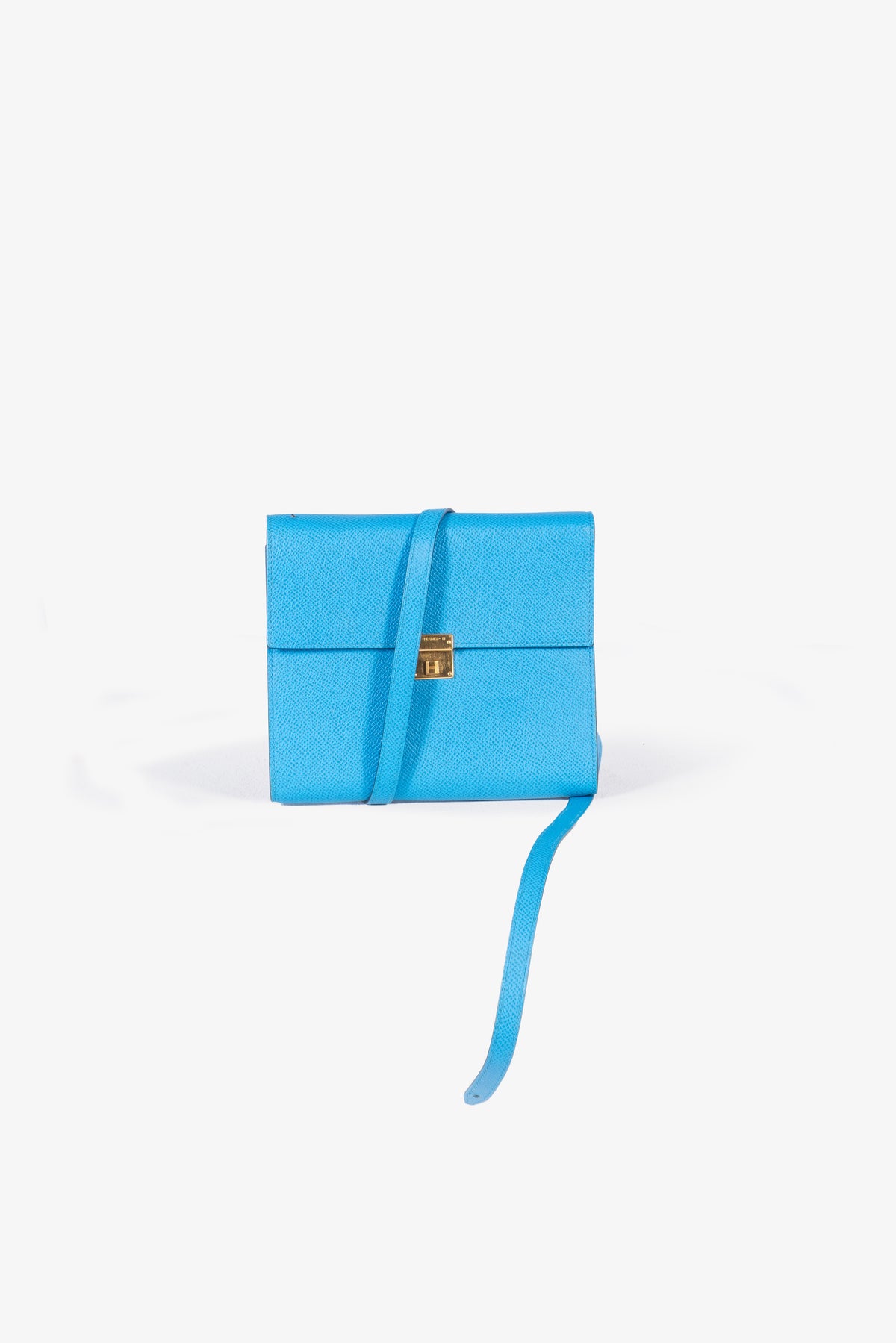 Clic 16 Wallet On Strap Crossbody Bag