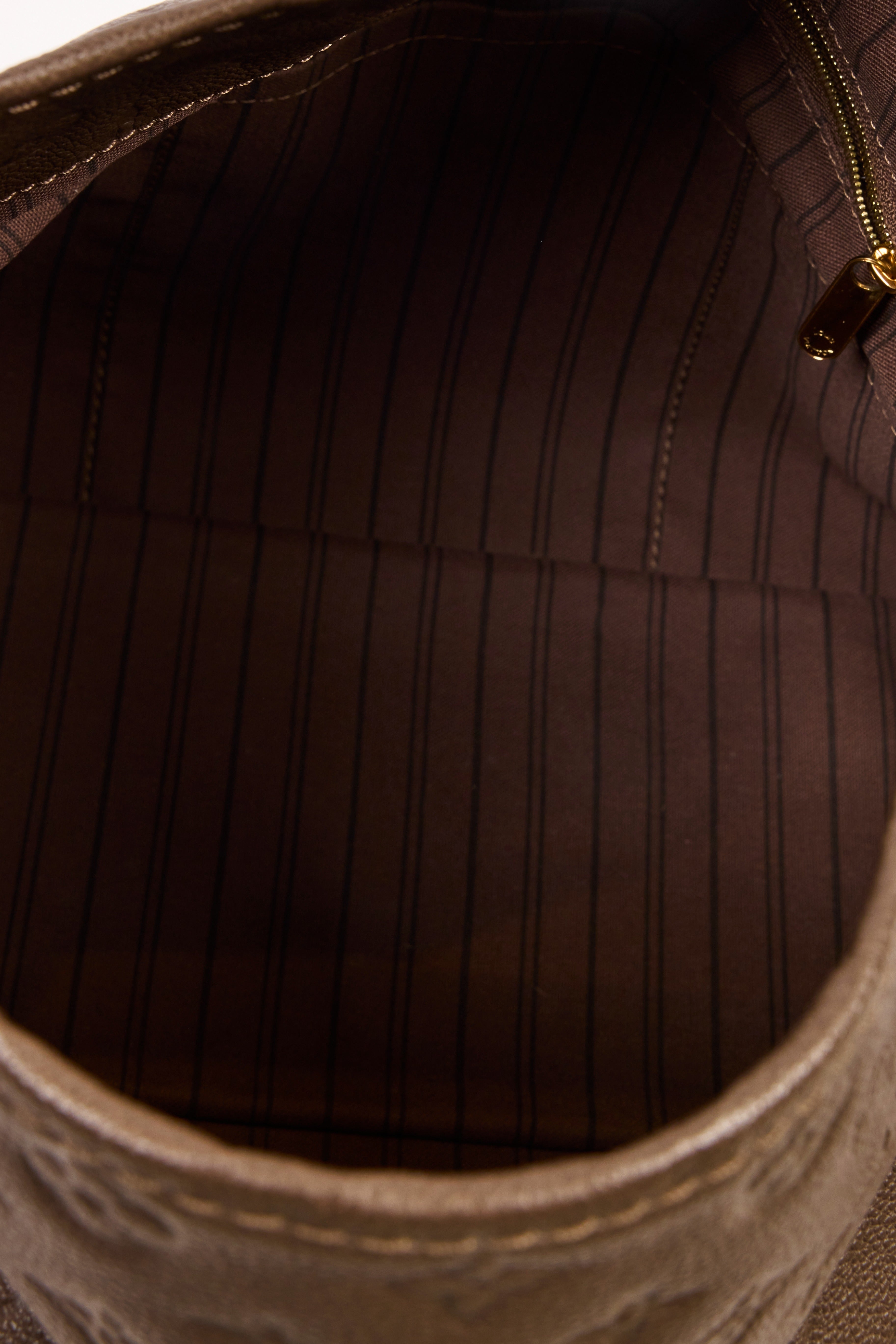 Artsy Leather Hand Bag