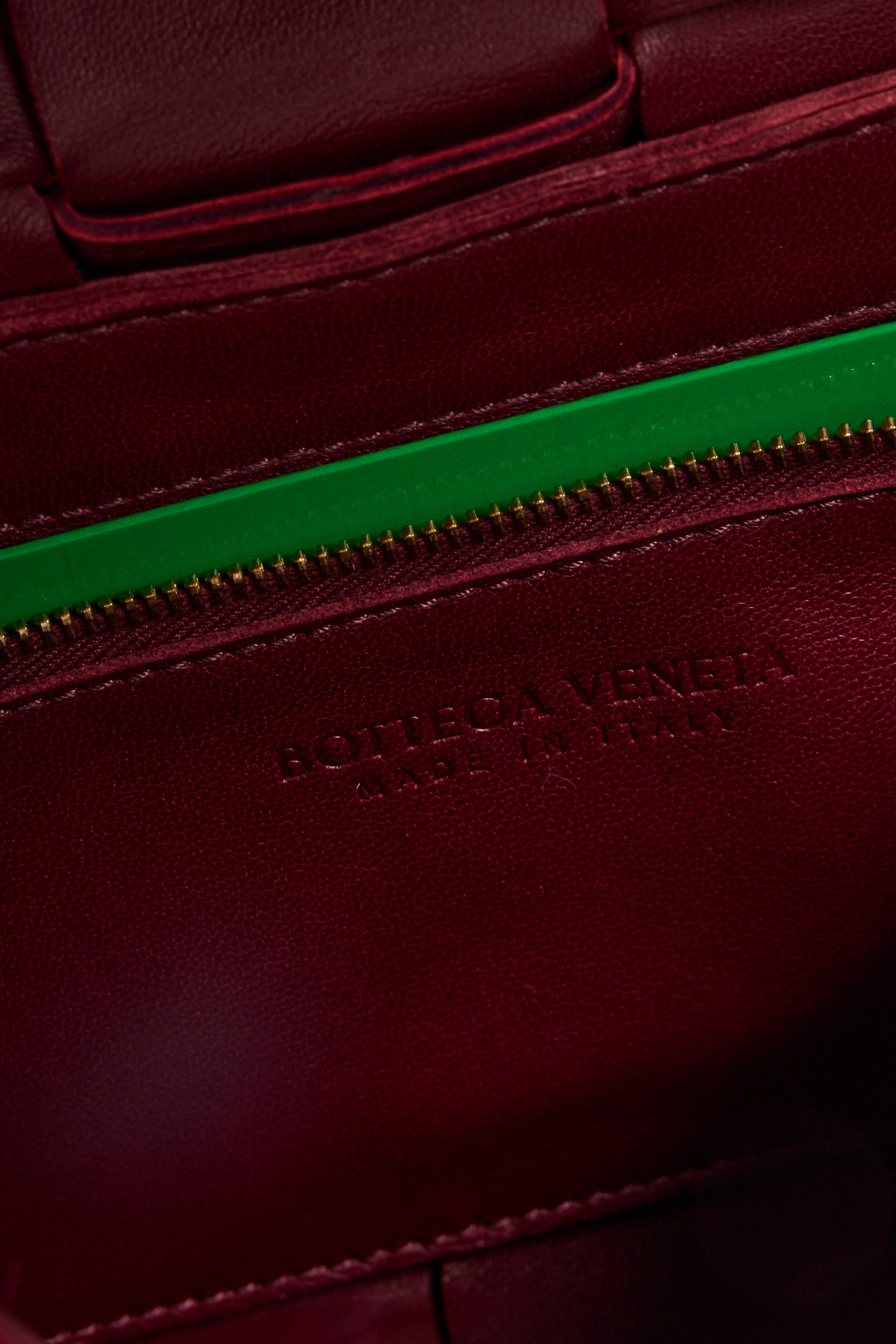 Medium Casette Bag